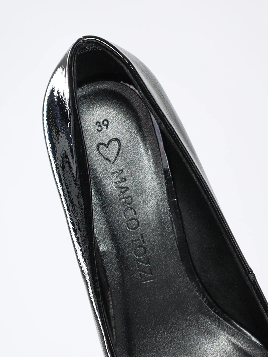 Туфли-лодочки лакированные черного цвета на высоком каблуке